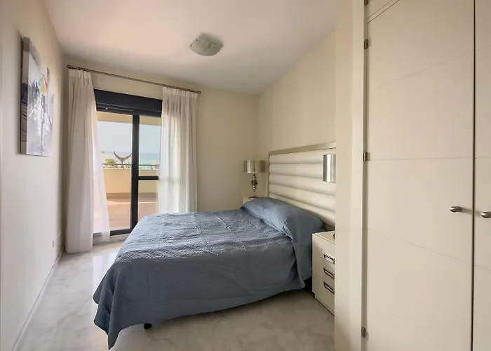 Splendid View Cosmo Between Cancelada And Daire Estepona