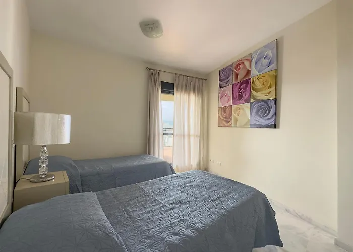 Splendid View Cosmo Between Cancelada And * Estepona